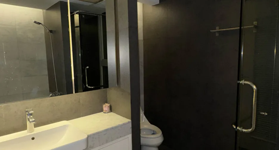 For sale and for rent 3 bedrooms condo in Watthana, Bangkok