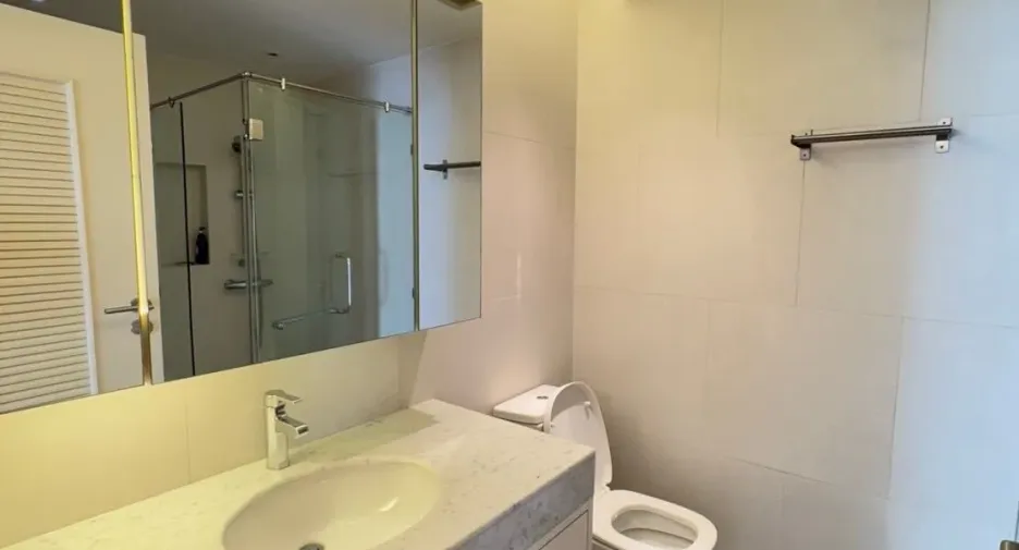 For sale and for rent 3 bedrooms condo in Watthana, Bangkok