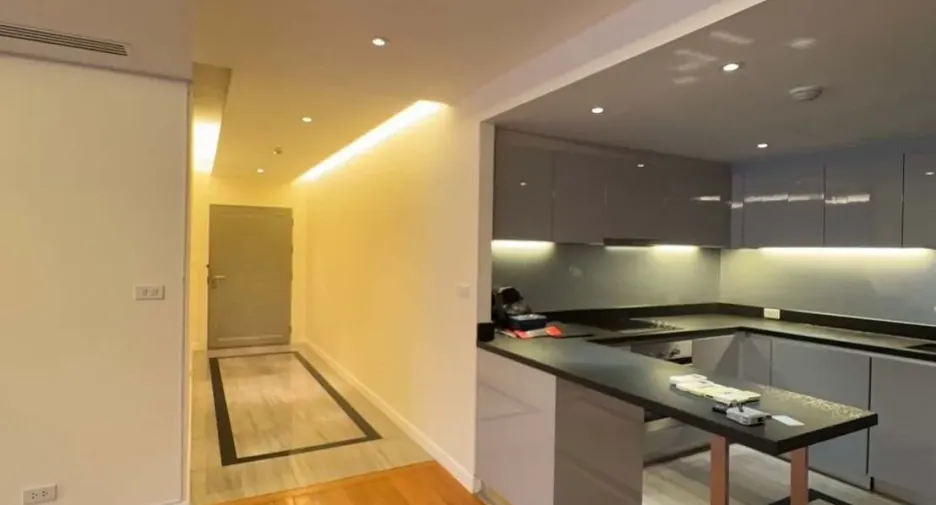 For sale and for rent 3 bedrooms condo in Watthana, Bangkok