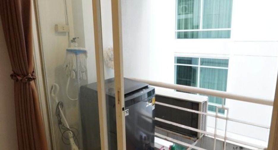 For sale and for rent studio condo in Khlong Toei, Bangkok