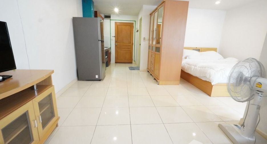 For sale and for rent studio condo in Khlong Toei, Bangkok