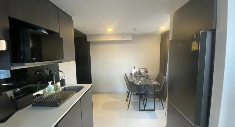 À vendre et à louer 1 chambre condo à Sathon, Bangkok