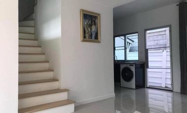 For sale 3 bedrooms townhouse in Lat Krabang, Bangkok