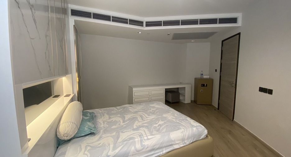 For sale 2 bedrooms condo in Chatuchak, Bangkok