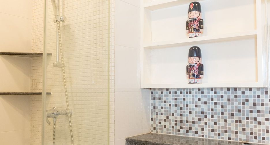 For sale and for rent 2 bedrooms condo in Khlong Toei, Bangkok