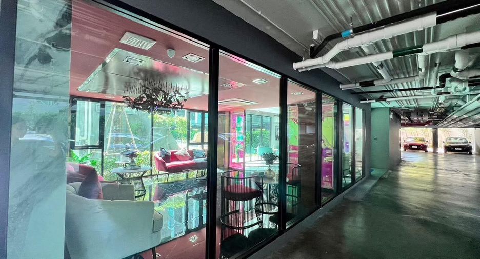For rent 1 bed condo in Wang Thonglang, Bangkok