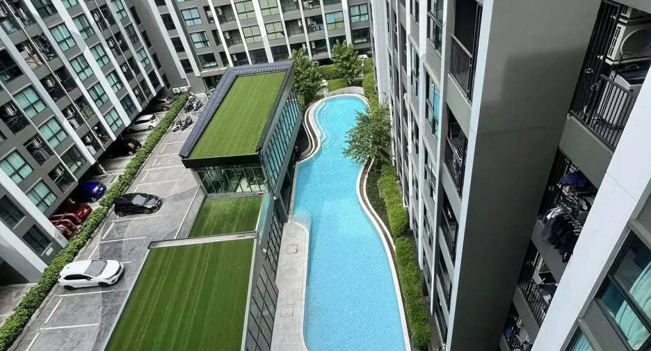 For rent 1 bed condo in Wang Thonglang, Bangkok