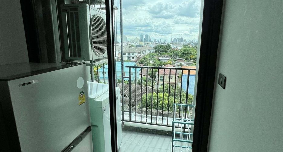 For rent 1 bed condo in Wang Thonglang, Bangkok