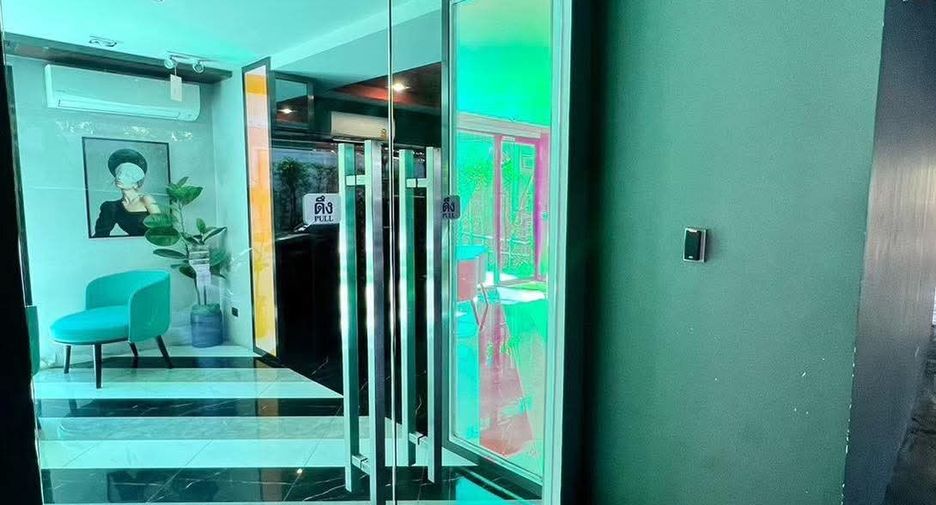 For rent 1 bed condo in Wang Thonglang, Bangkok