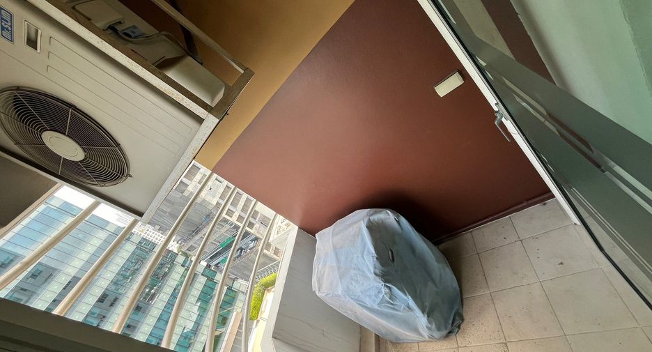 For sale and for rent 1 bed condo in Sathon, Bangkok