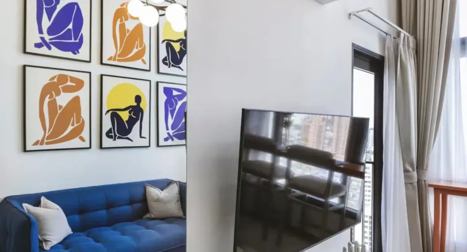 For rent 2 bedrooms condo in Khlong Toei, Bangkok