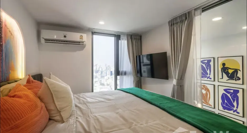 For rent 2 bedrooms condo in Khlong Toei, Bangkok
