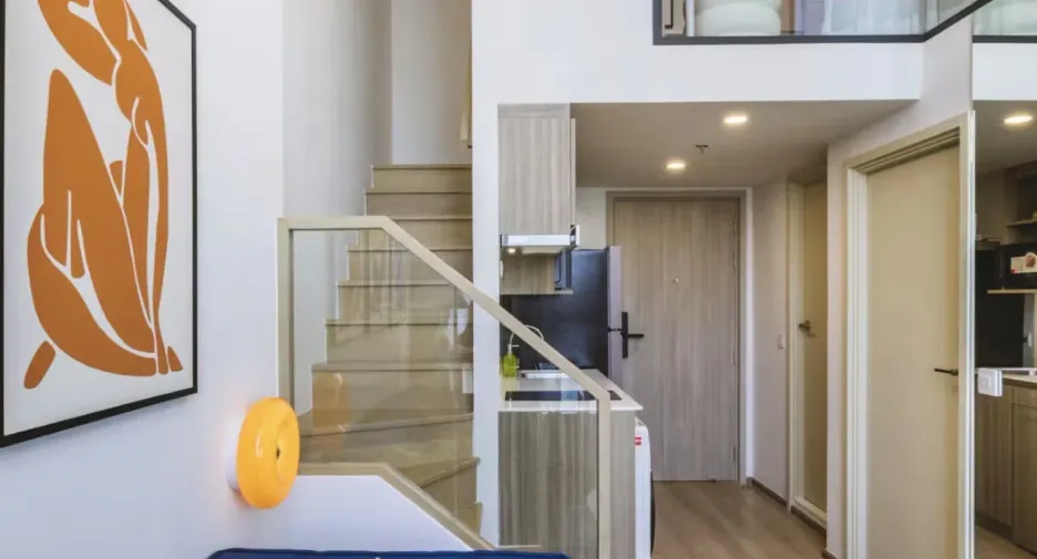 For rent 2 bedrooms condo in Khlong Toei, Bangkok
