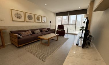 For sale 2 bedrooms condo in Huai Khwang, Bangkok