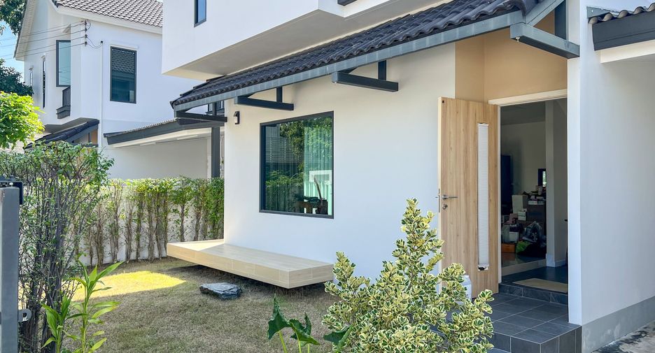 出售 4 卧室 独立屋 在 Bang Phli, Samut Prakan