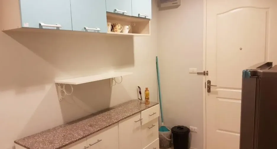 For rent 1 bed condo in Thon Buri, Bangkok