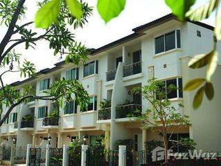 出售 和 出租 3 卧室 联排别墅 在 Mueang Samut Prakan, Samut Prakan
