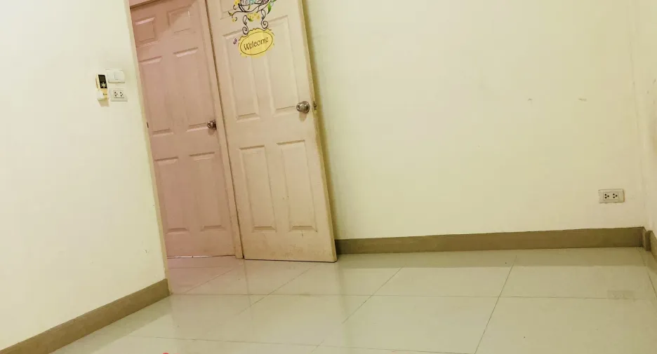 For sale and for rent 3 bedrooms townhouse in Mueang Samut Prakan, Samut Prakan