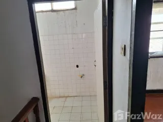 For rent 3 bedrooms townhouse in Nong Khaem, Bangkok
