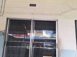 出租 3 卧室 联排别墅 在 Nong Khaem, 曼谷