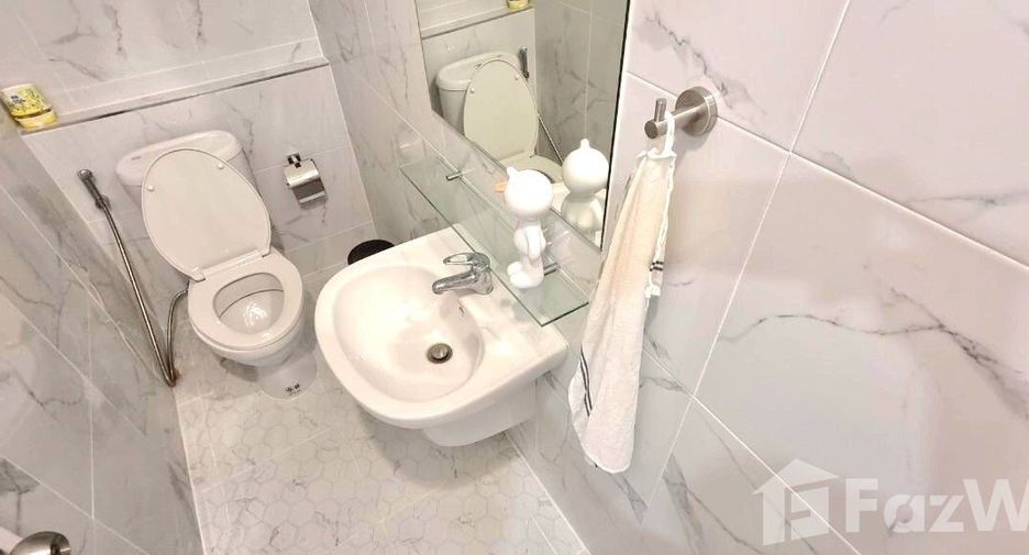 For sale and for rent 3 bedrooms townhouse in Don Mueang, Bangkok