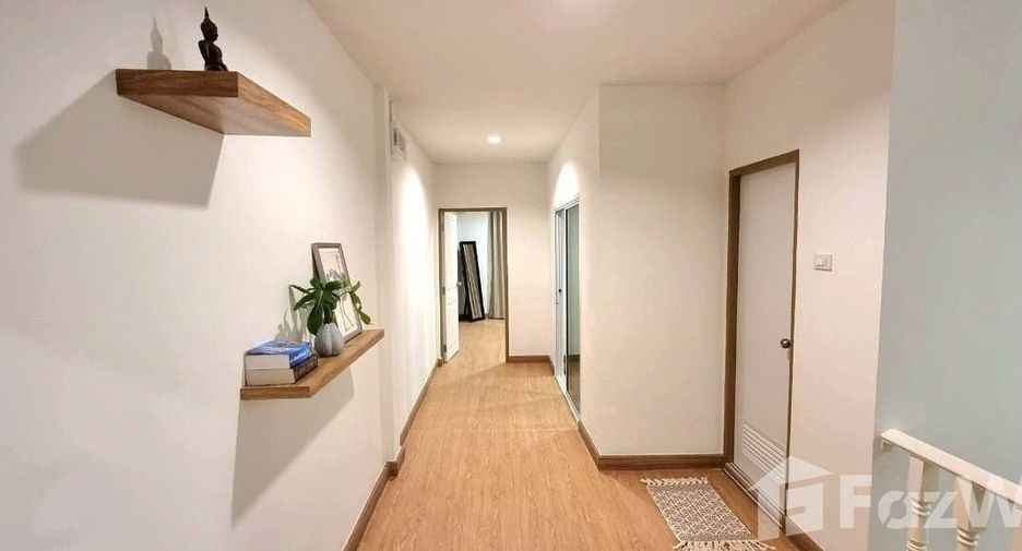 For sale and for rent 3 bedrooms townhouse in Don Mueang, Bangkok