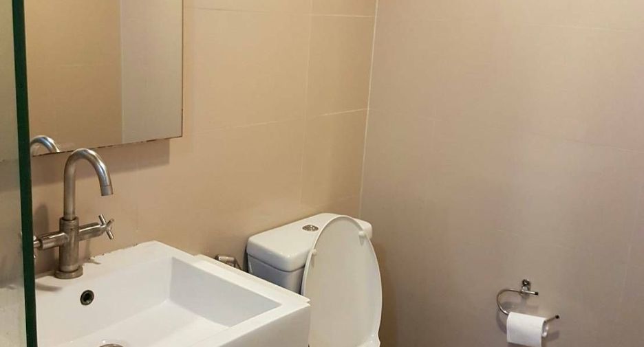 For sale and for rent 1 bed condo in Watthana, Bangkok
