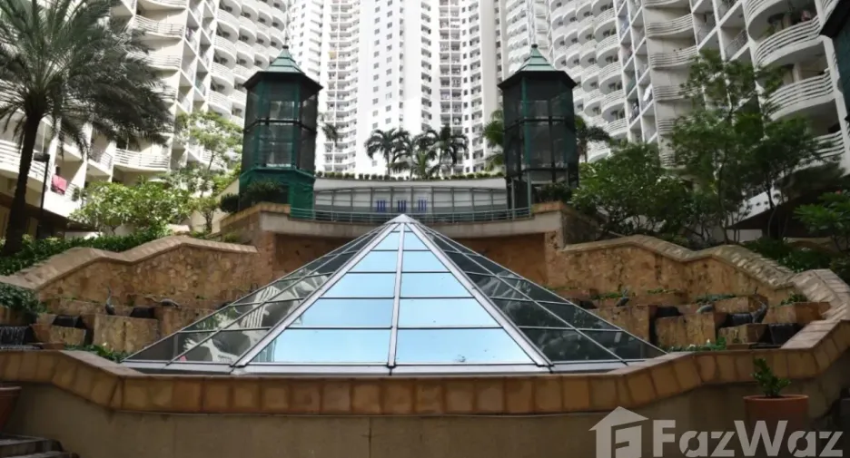 Wohnung zum Kauf mit 2 Zimmer in Yan Nawa, Bangkok