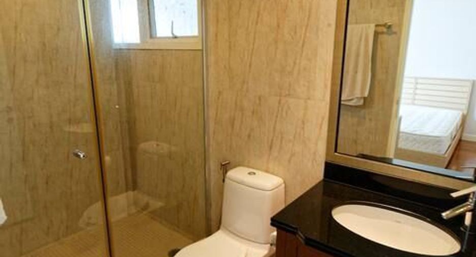For sale and for rent 3 bedrooms condo in Pathum Wan, Bangkok