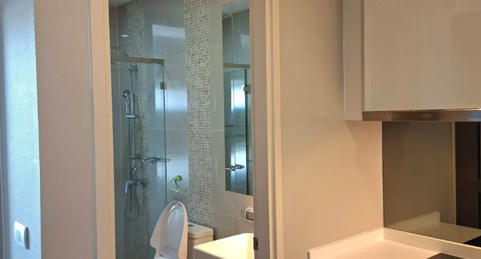 For sale and for rent 2 bedrooms condo in Watthana, Bangkok