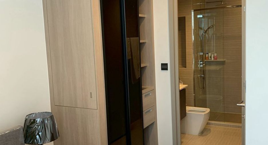 Condo en venta y en alquiler de 1 habitaciones en Huai Khwang, Bangkok