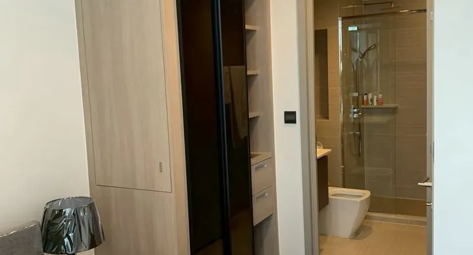 For sale and for rent 1 bed condo in Huai Khwang, Bangkok