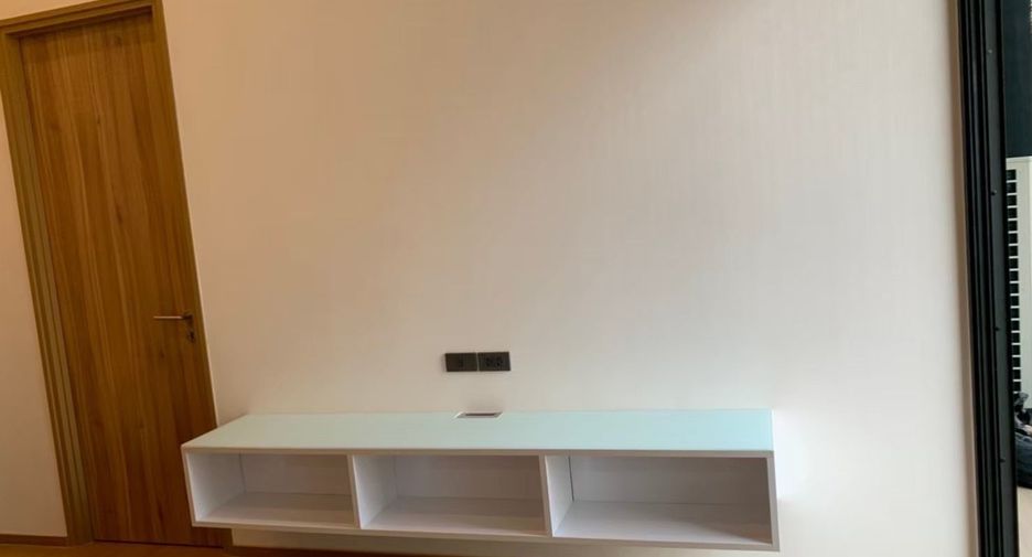For sale and for rent 2 bedrooms condo in Watthana, Bangkok