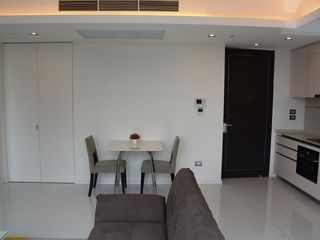 Продажа 1 кровать кондо в Сатхон, Бангкок