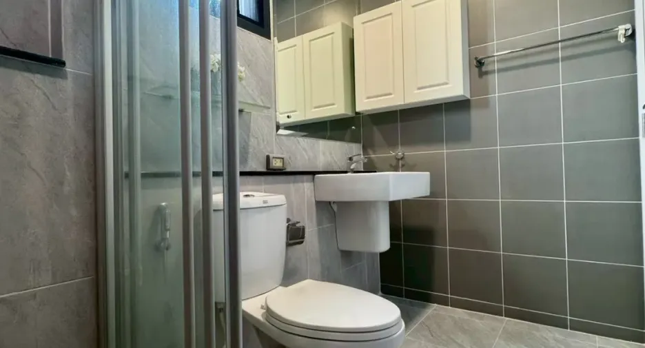 For sale 3 bedrooms townhouse in Bang Phli, Samut Prakan