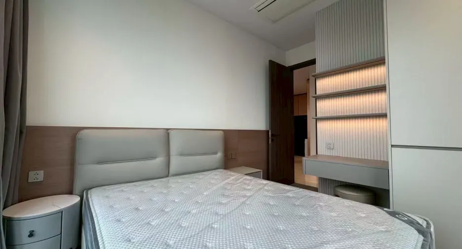 For sale and for rent 3 bedrooms condo in Sathon, Bangkok