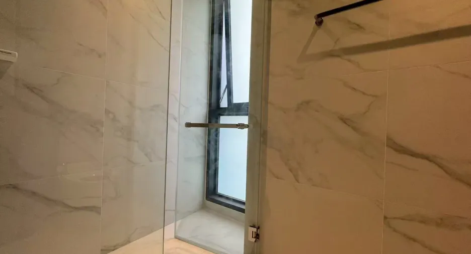 For sale and for rent 3 bedrooms condo in Sathon, Bangkok
