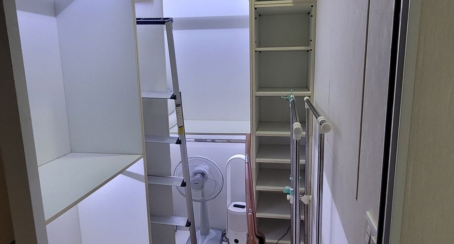 Condo en venta de 2 habitaciones en Khlong Toei, Bangkok