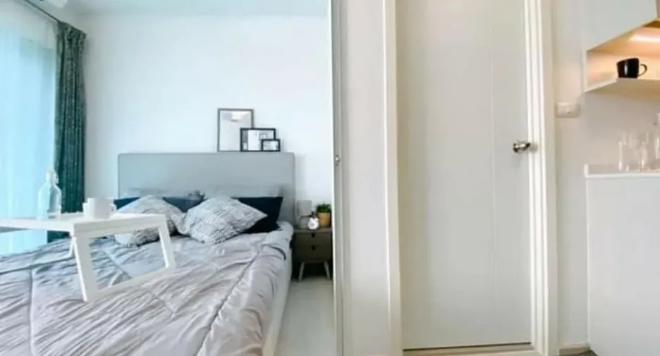 For sale studio condo in Huai Khwang, Bangkok