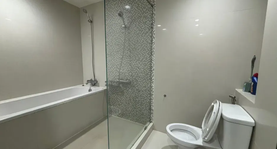 For sale and for rent 1 bed condo in Pathum Wan, Bangkok