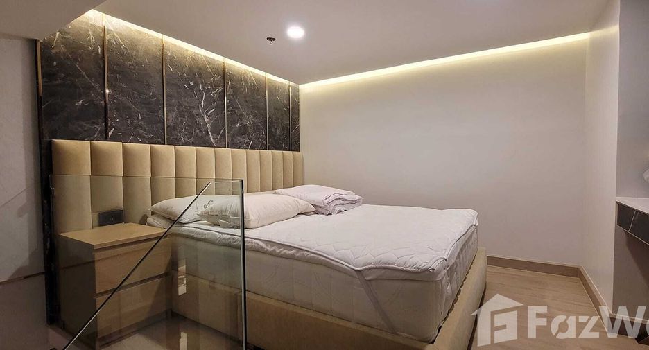 For sale and for rent 4 bedrooms condo in Watthana, Bangkok