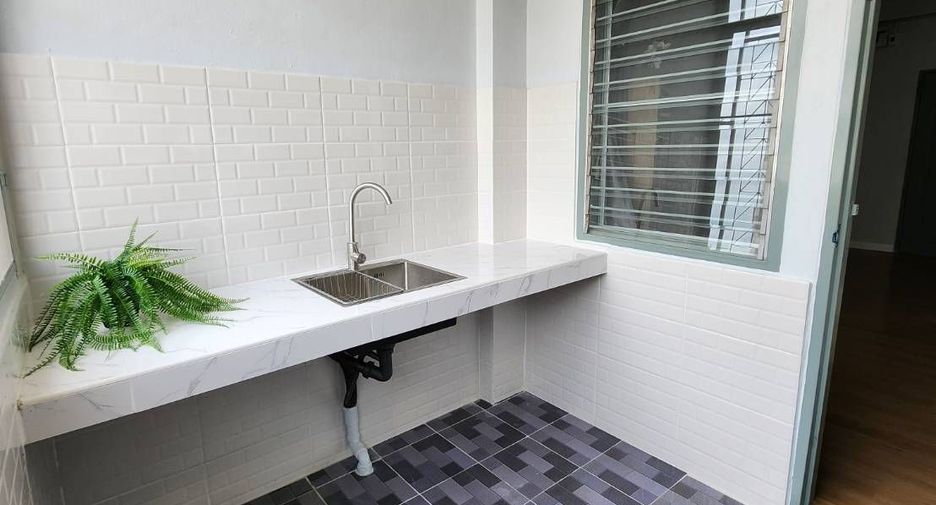 For sale 1 bed condo in Sai Mai, Bangkok