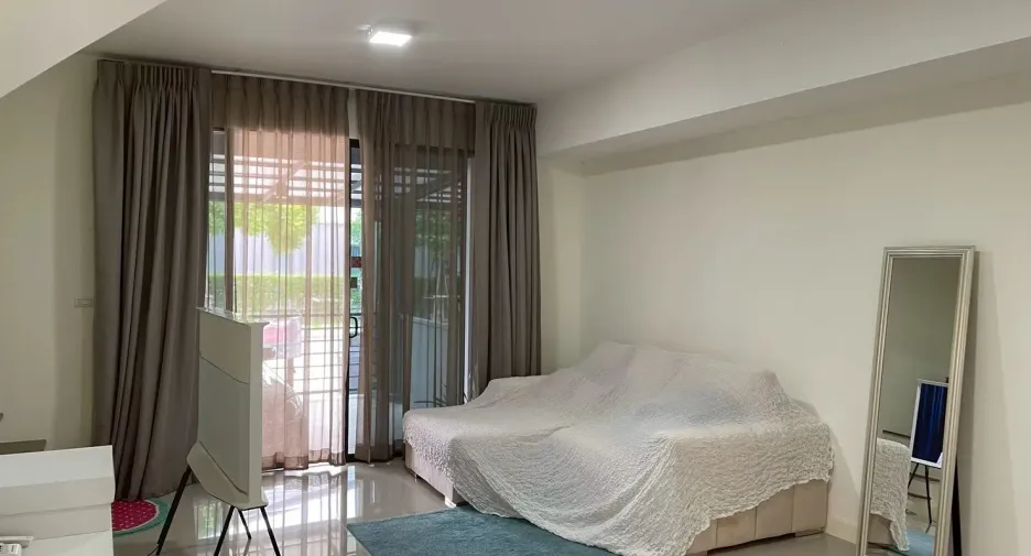 For sale 3 bedrooms house in Prawet, Bangkok