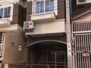 For Rent 3 Bedroom Townhouse In Nong Khaem, Bangkok