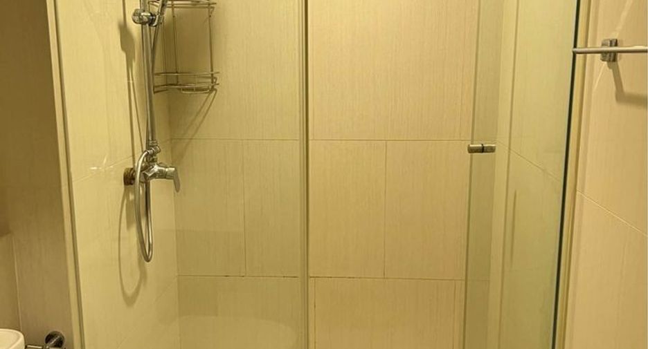 For rent 1 bed condo in Mueang Samut Prakan, Samut Prakan