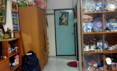 For sale 1 bed condo in Saphan Sung, Bangkok