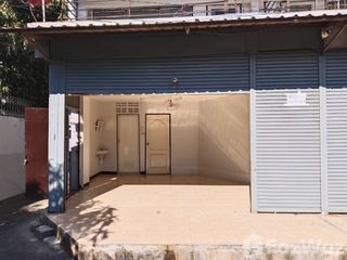 For rent retail Space in Bangkok Noi, Bangkok