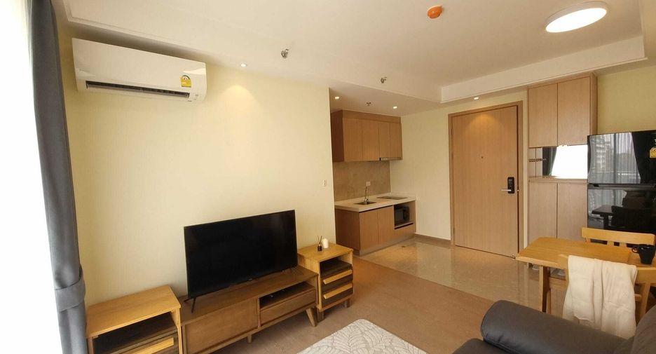 For sale and for rent 1 bed condo in Yan Nawa, Bangkok