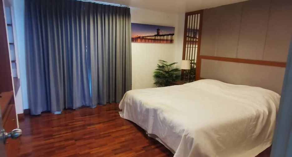 For sale and for rent 1 bed condo in Phra Khanong, Bangkok
