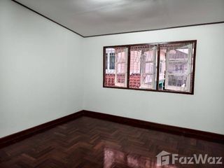 For rent 2 bedrooms townhouse in Bueng Kum, Bangkok
